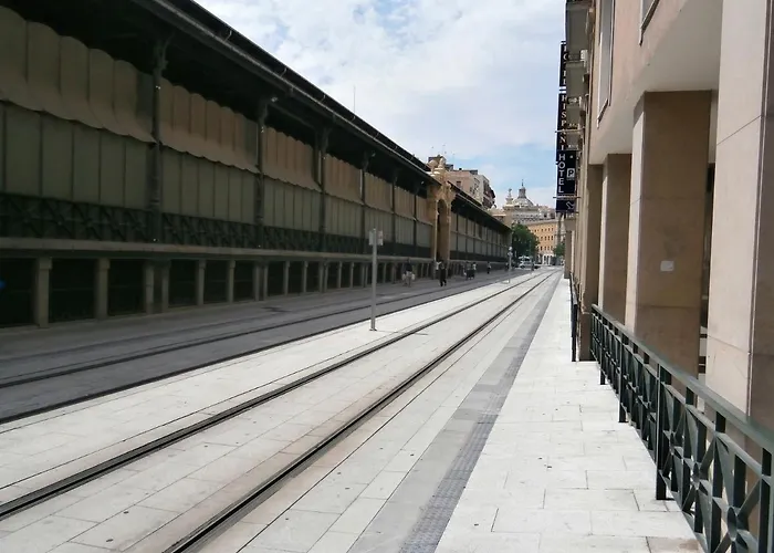 Junto Al Pilar Apartment *